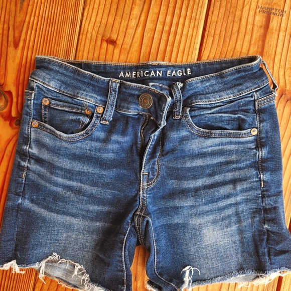 American Eagle Outfitters Pants - American Eagle Size 4 Shorts